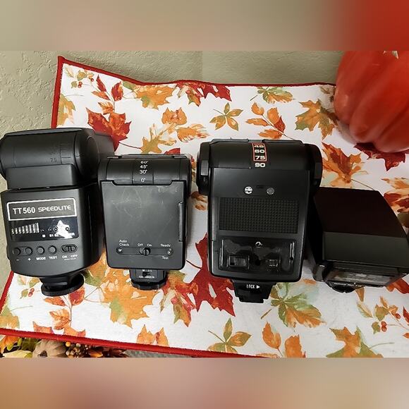 35mm Flash bundle - not tested - Picture 3 of 5